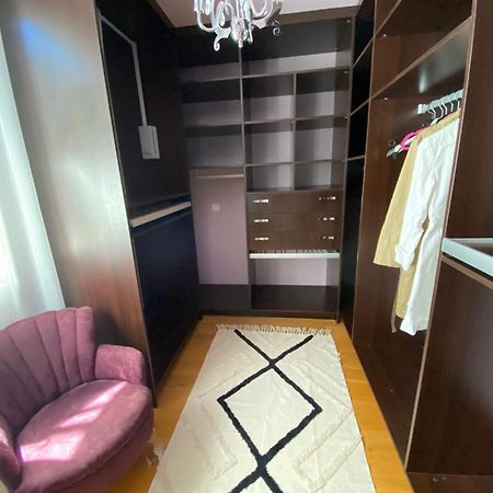 شقة Duplex Face Au Palais Des Papes فينوف ليز أفيجْنْ المظهر الخارجي الصورة